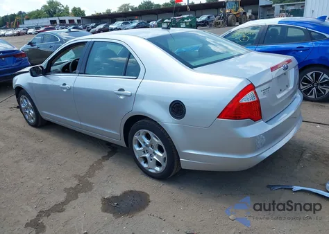 2010 Ford Fusion Se z USA, uszkodzony, nr VIN 3FAHP0HA3AR105876